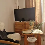 Swierk - Panorama Tatr شقة